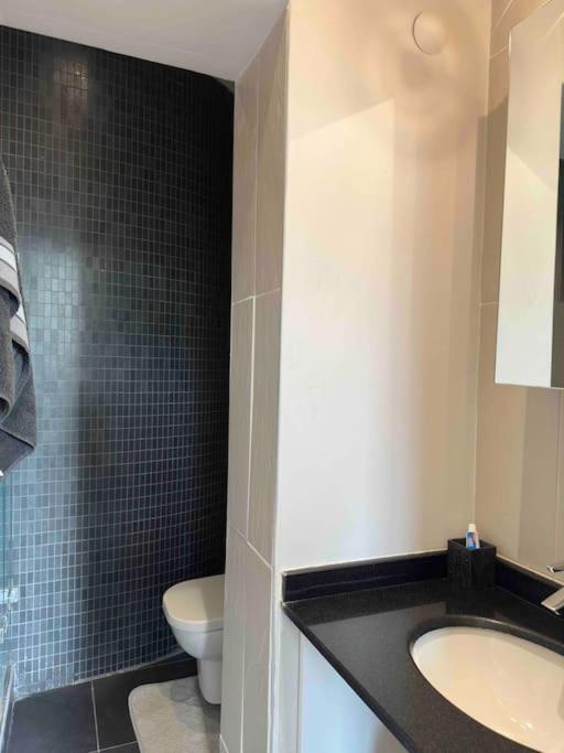 2br, 2ba, 2nd Floor Of Historical Building, Galata İstanbul
